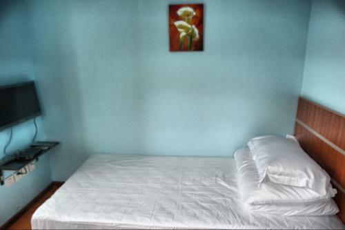 Tianjin Three Brothers Youth Hostel