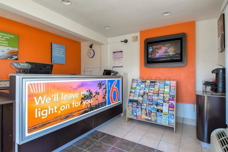 Motel 6 Harbor City, Ca - Los Angeles
