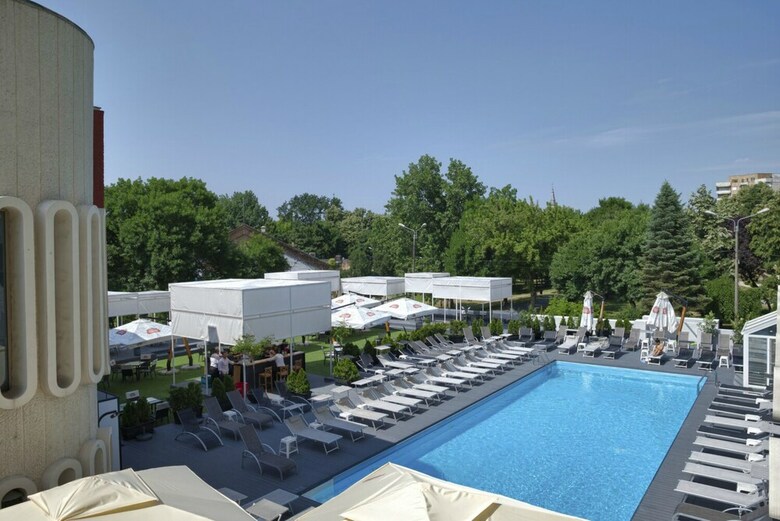Hotel North Star Continental Resort