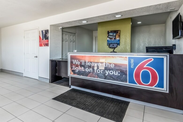 Motel 6 Fort Worth, Tx - North