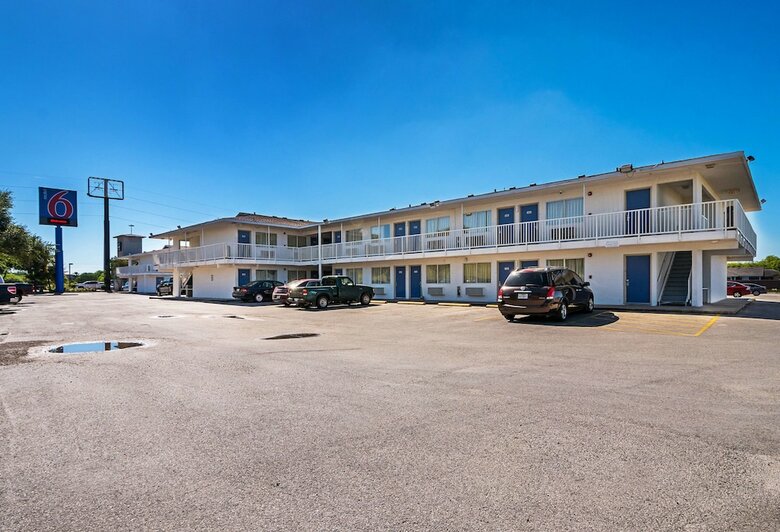 Motel 6 Corpus Christi Northwest