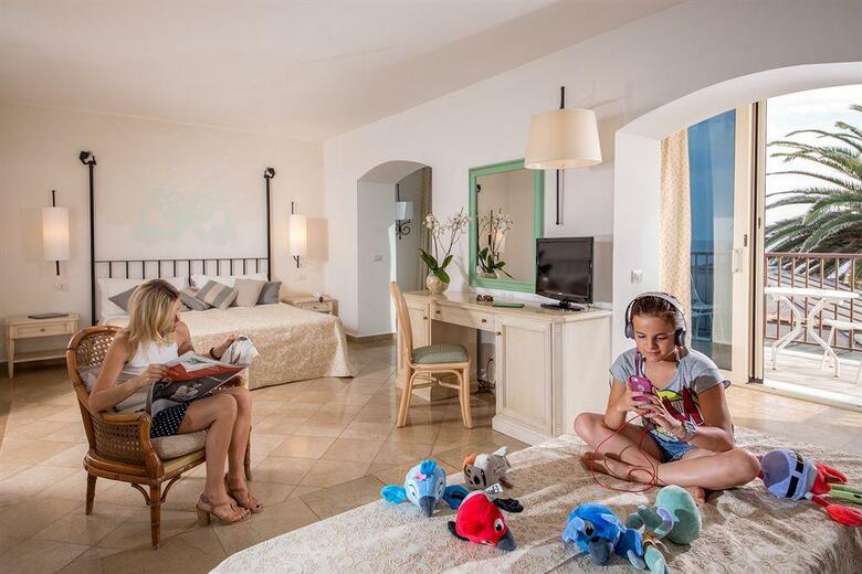 El Faro Hotel & Spa
