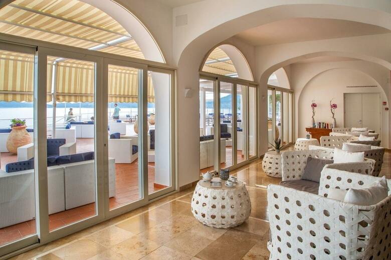 El Faro Hotel & Spa