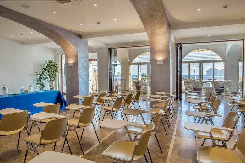 El Faro Hotel & Spa
