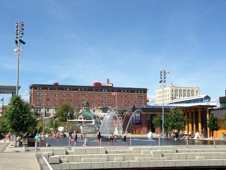 Prince Arthur Waterfront Hotel & Suites