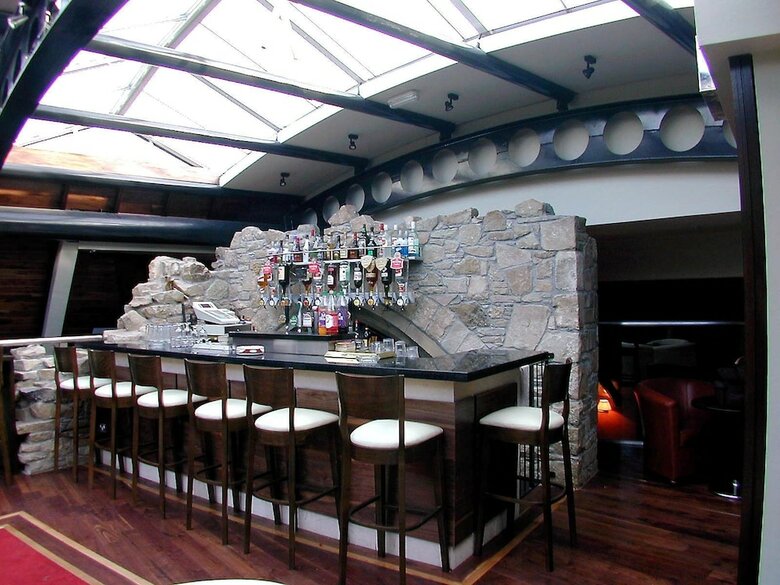 Kilford Arms Hotel