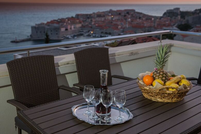 Apartamentos Penthouse The Best Old Town View