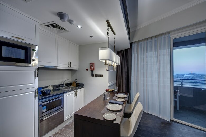 Dukes The Palm, A Royal Hideaway Hotel