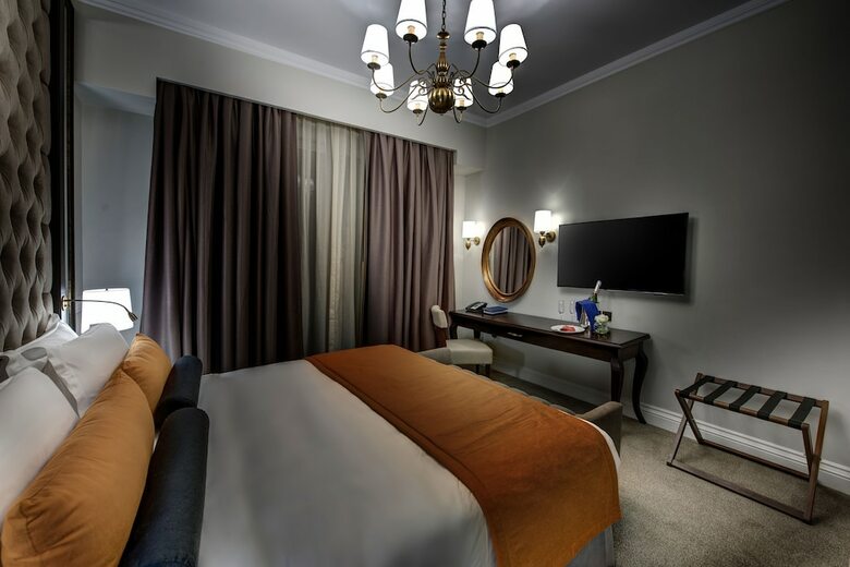 Dukes The Palm, A Royal Hideaway Hotel