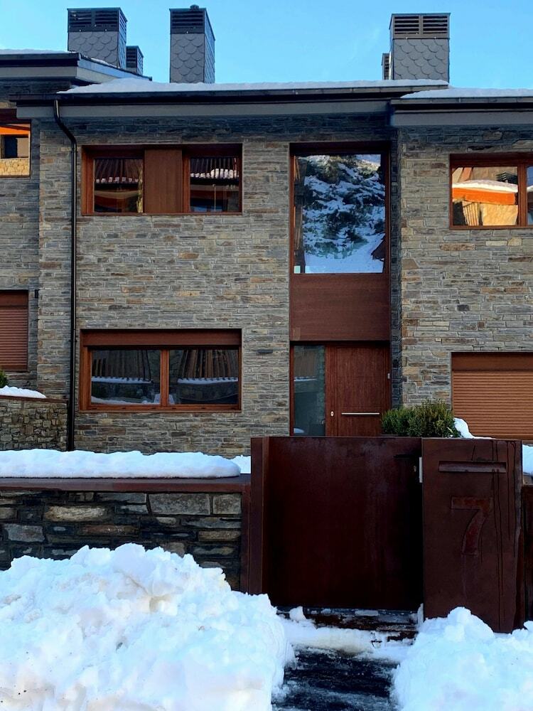 Modern Chalet El Tarter, Kabano Rentals