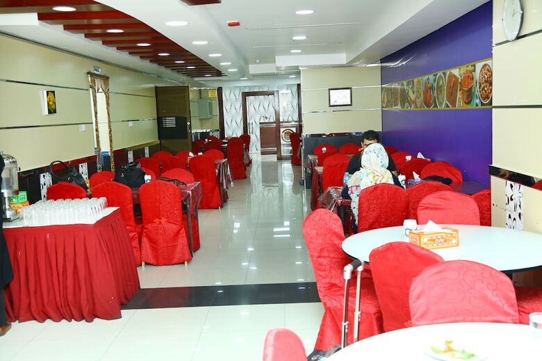 Golden Square Hotel Apartments