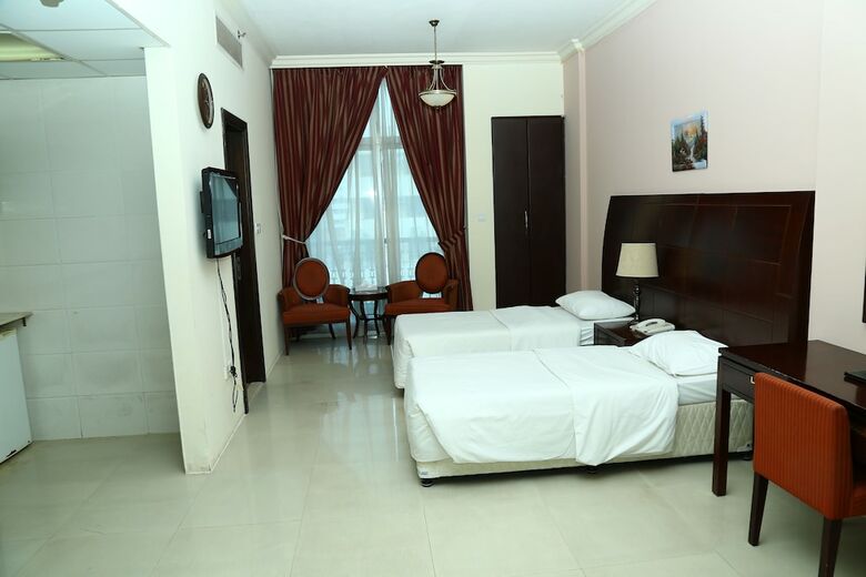 Golden Square Hotel Apartments