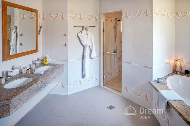 Dream Inn Dubai - Signature Villa