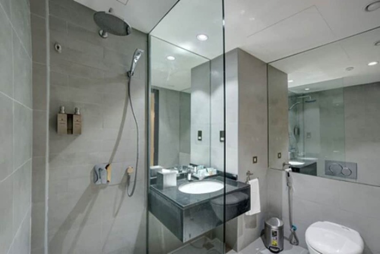 City Avenue Hotel