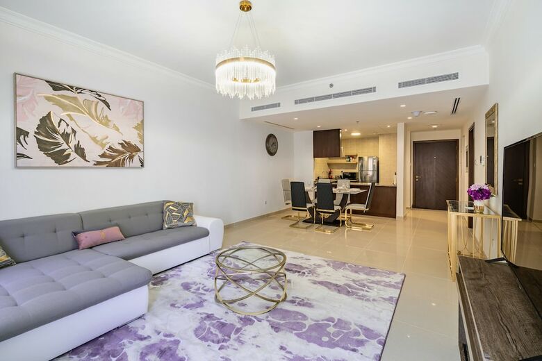 Simply Comfort Luxury Sarai Apartments