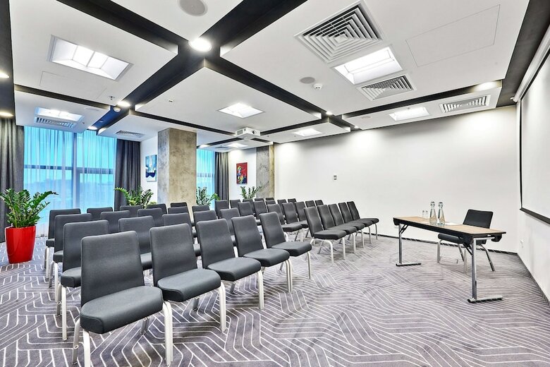 Hotel Park Inn By Radisson Kyiv Troyitska