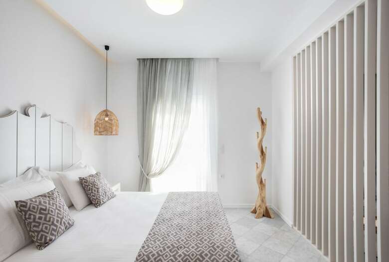 Aeolos Luxury Villas & Suites