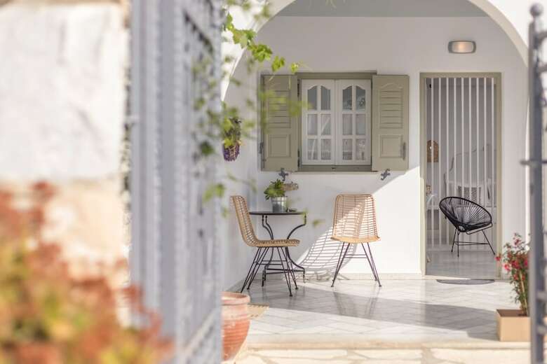 Aeolos Luxury Villas & Suites