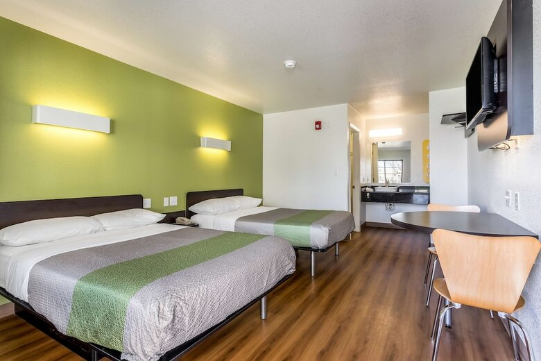 Motel 6 El Paso, Tx - East
