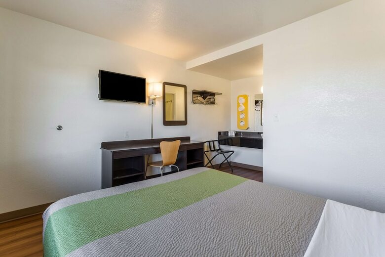Motel 6 El Paso, Tx - East