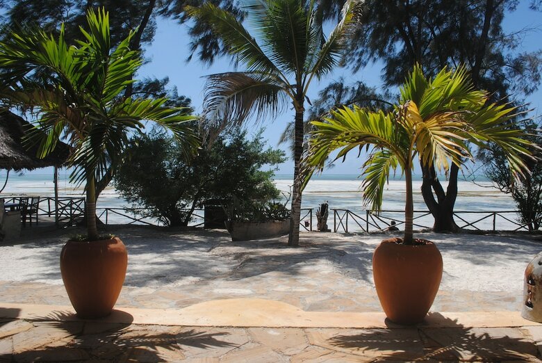 Hotel Seasons Lodge Zanzibar