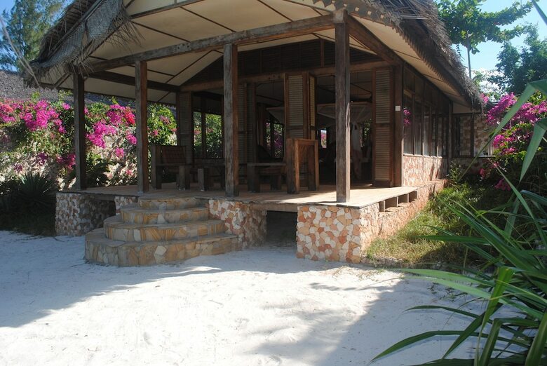 Hotel Seasons Lodge Zanzibar