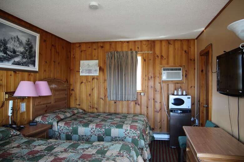 Motel Knights Inn Colonial Fireside Inn