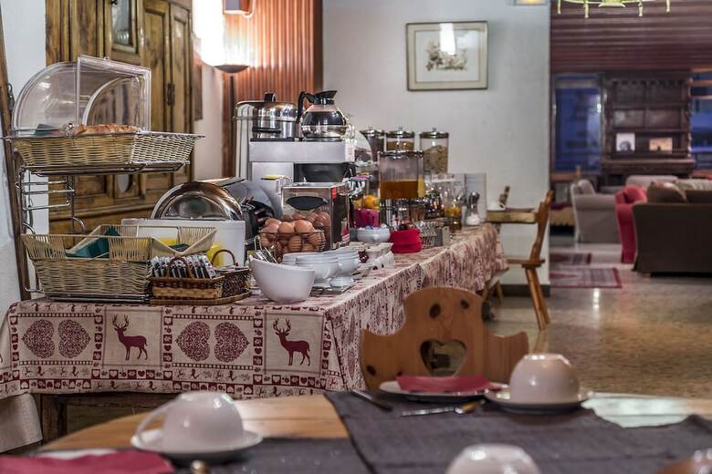 Hotel H�tel Les Cr�tes-blanches - Val D'is�re