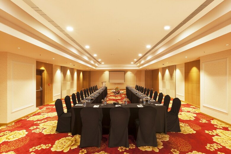 Hotel United-21 The Grand
