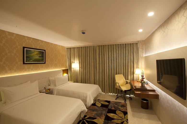 Hotel United-21 The Grand