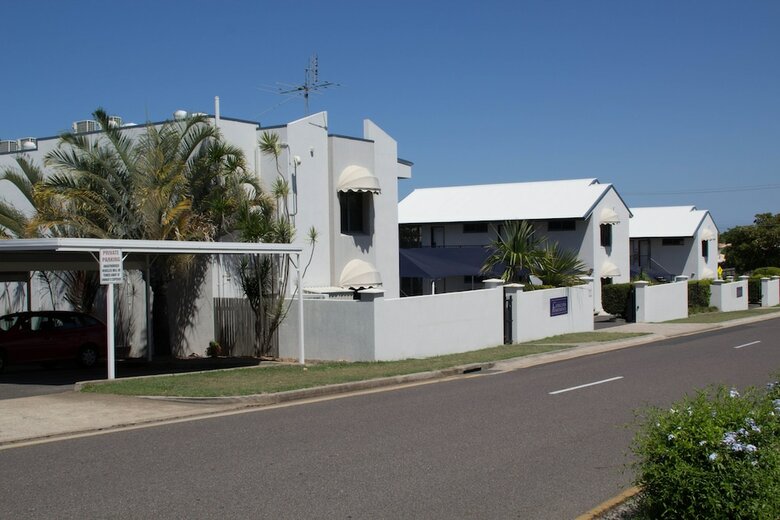 Hotel Gladstone Capricorn Apartments