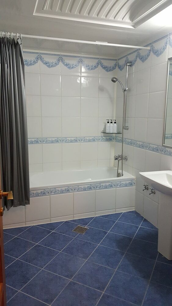 Gogoong Hotel
