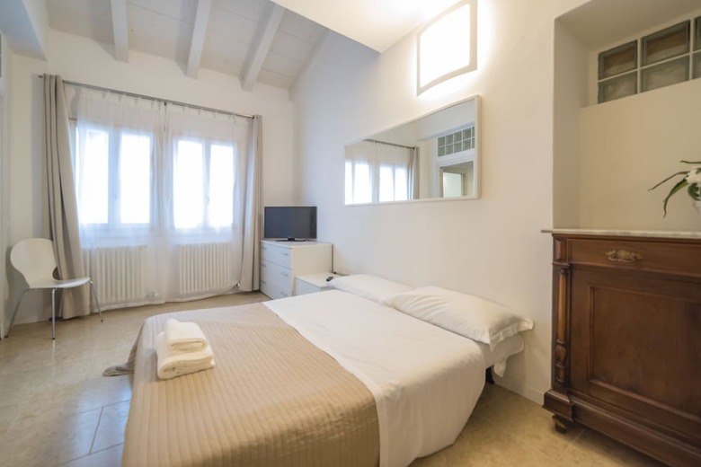 Hotel Academia Residence