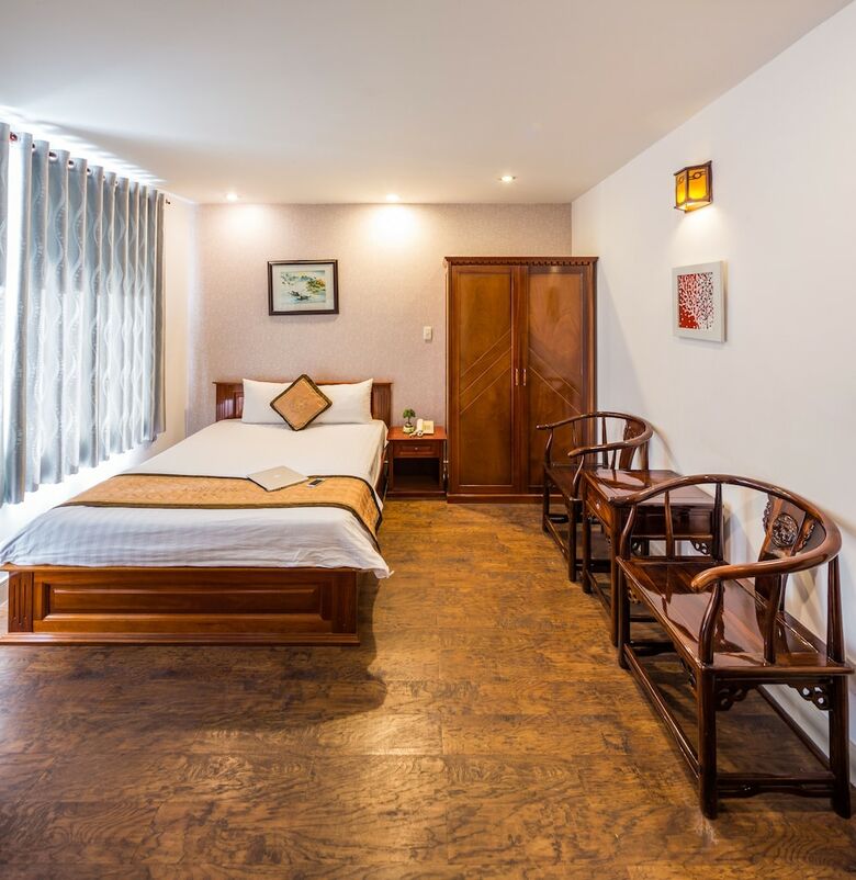 Golf Hotel