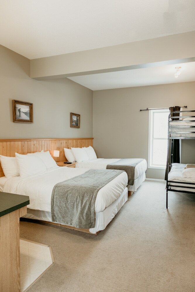 Hotel The Flying Steamshovel Inn