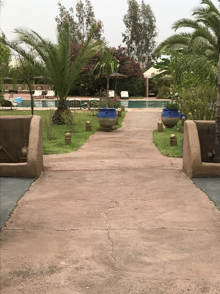 Hotel Les Jardins D'issil