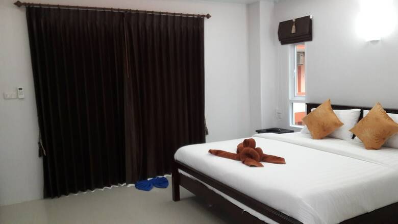 Hotel Tamarind Twin Resort