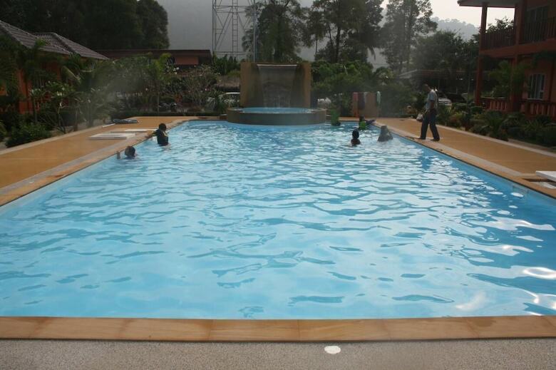 Hotel Tamarind Twin Resort