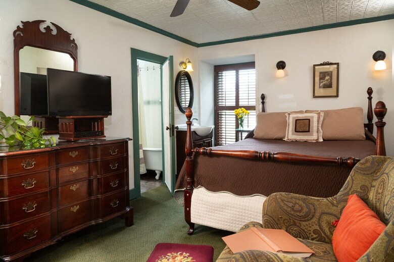 Bed & Breakfast St Francis Inn