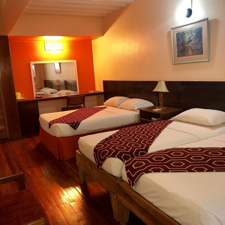 Hotel Monique's Guesthouse