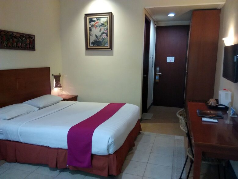 Lotus Garden Hotel