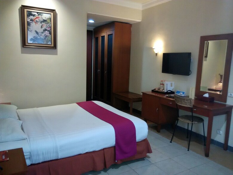 Lotus Garden Hotel