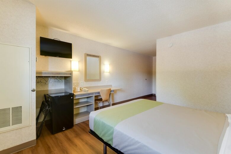 Motel 6 Statesville, Nc