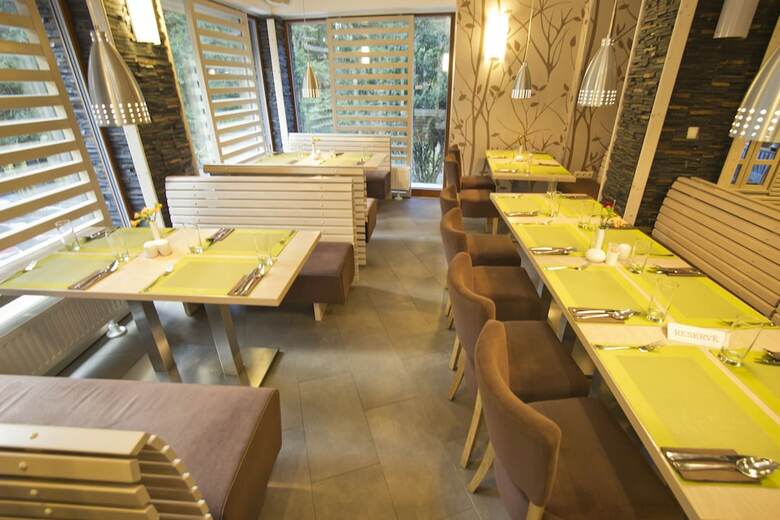 Horsk� Hotel ?eladenka