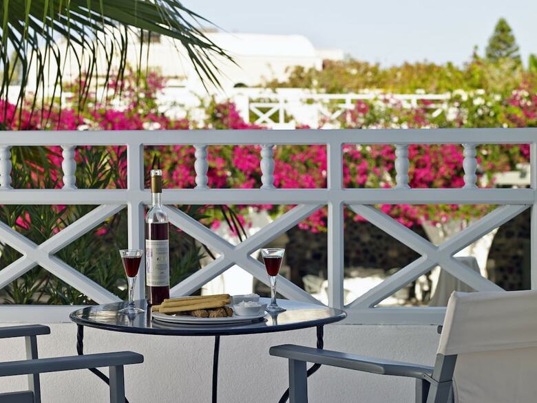 Hotel Santorini Kastelli Resort