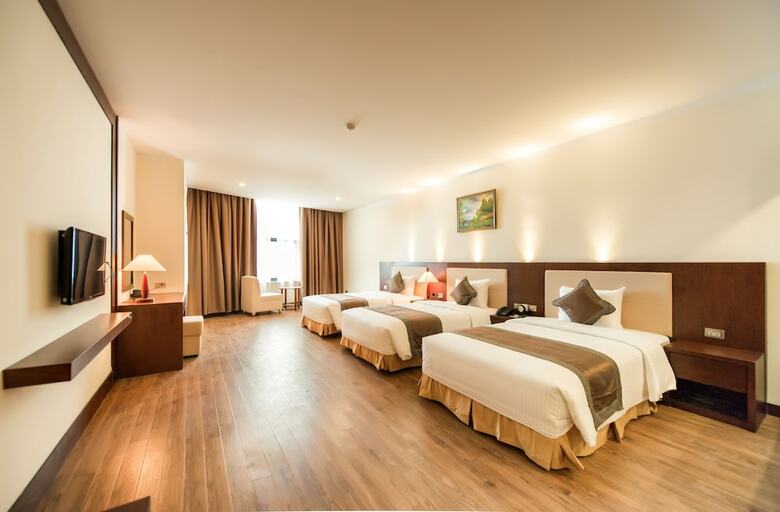 Muong Thanh Grand Cua Lo Hotel