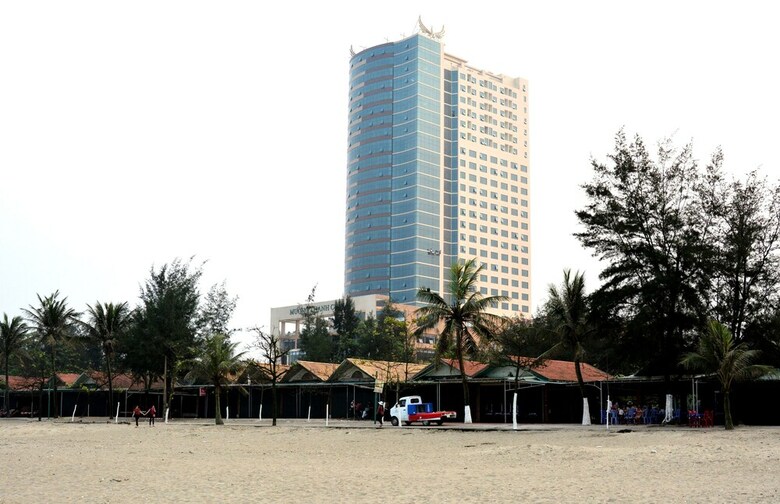 Muong Thanh Grand Cua Lo Hotel