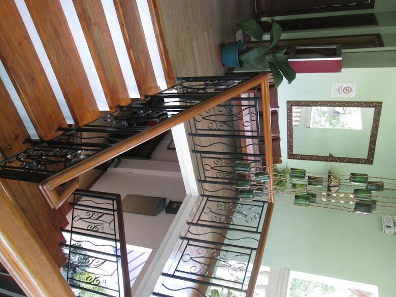 Hotel Bahay Ni Tuding Inn & Bistro