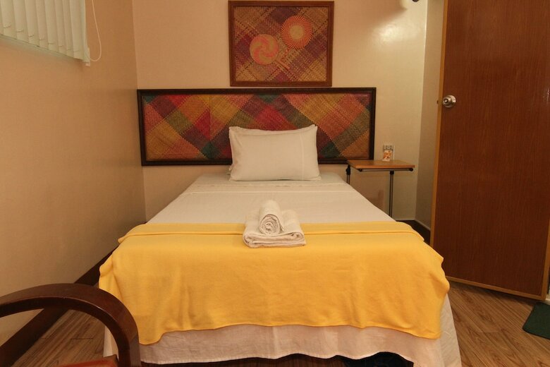 Hotel Bahay Ni Tuding Inn & Bistro