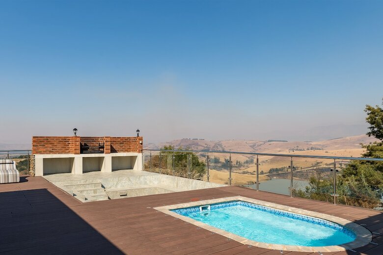 Agroturismo Cayley Mountain Resort